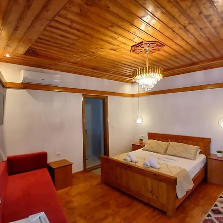 Amaris Hotel Gjirokastër