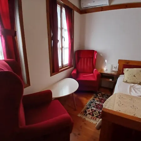 Amaris ジロカストラ