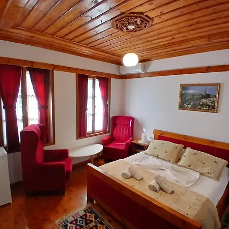 Amaris Gjirokaster